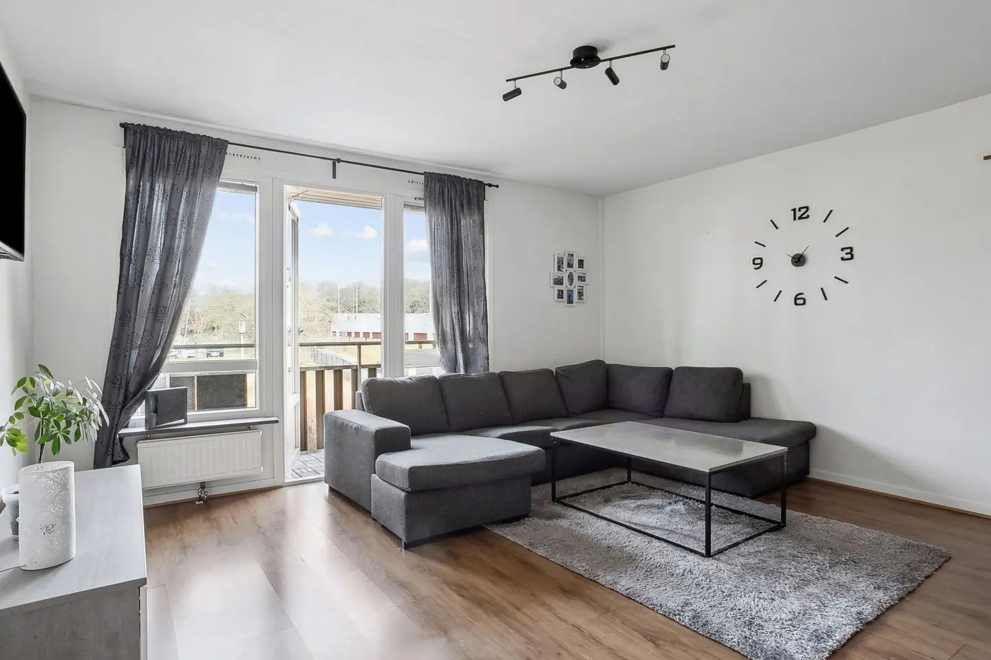 Apartment, Sagogången 44, Göteborg. Photo 1 of 11