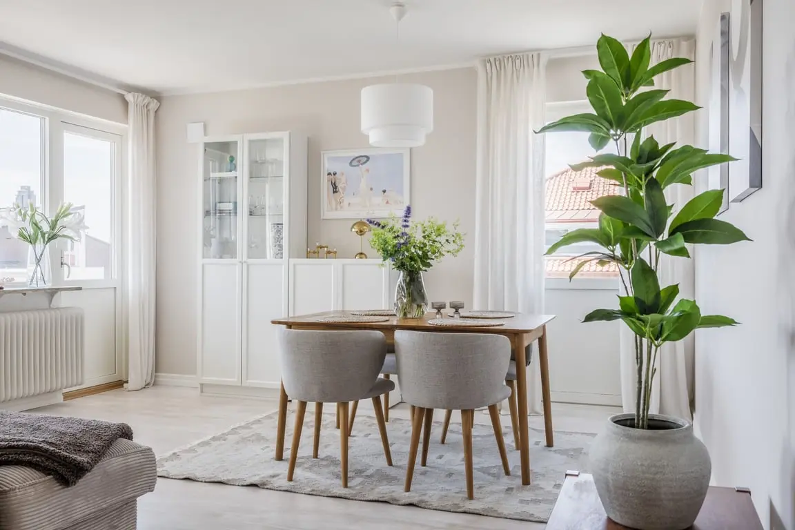 Lägenhet, Stenstrykaregatan 6, Ystad. Bild 1 av 20