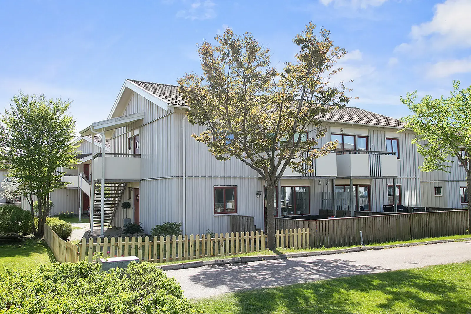 Lägenhet, Motionsvägen 56. Bild 1 av 6