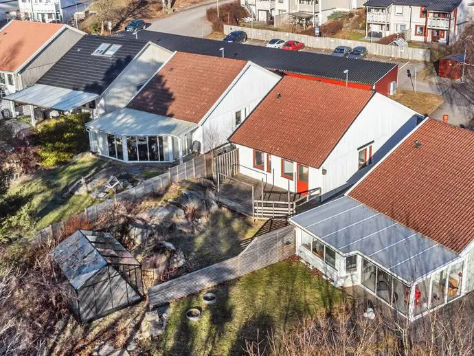 Villa, Tant Gredelins väg 14. Bild 1 av 20