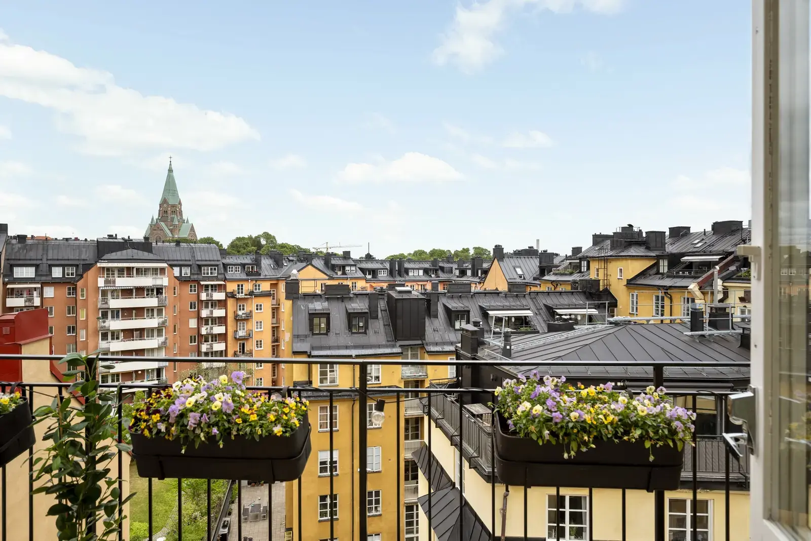Apartment, Södermannagatan 45, Stockholm. Photo 1 of 5