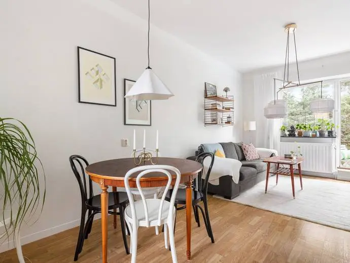 Lägenhet, Byggmästarvägen 36, 3tr.. Bild 1 av 20