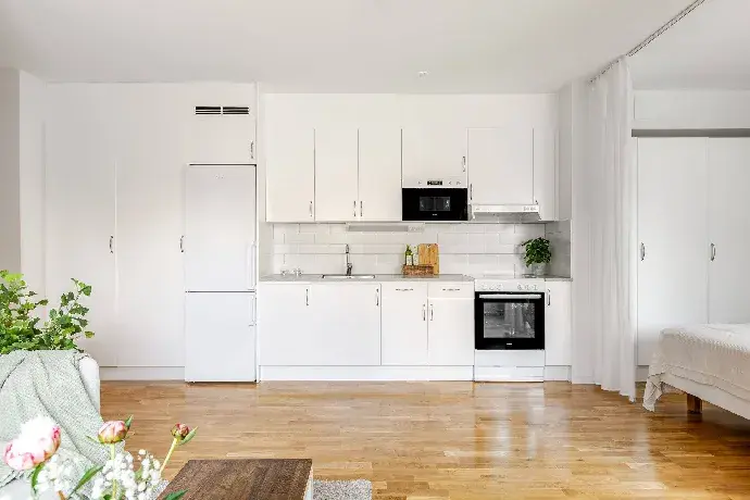Bild 1 av 20 på Östsvängen 1A
