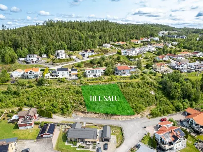 Tomt / mark, Kvarteret Övregården (Tomt B). Bild 1 av 20
