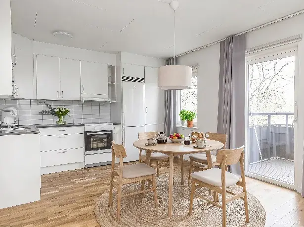 Bild 1 av 20 på Stamvägen 33