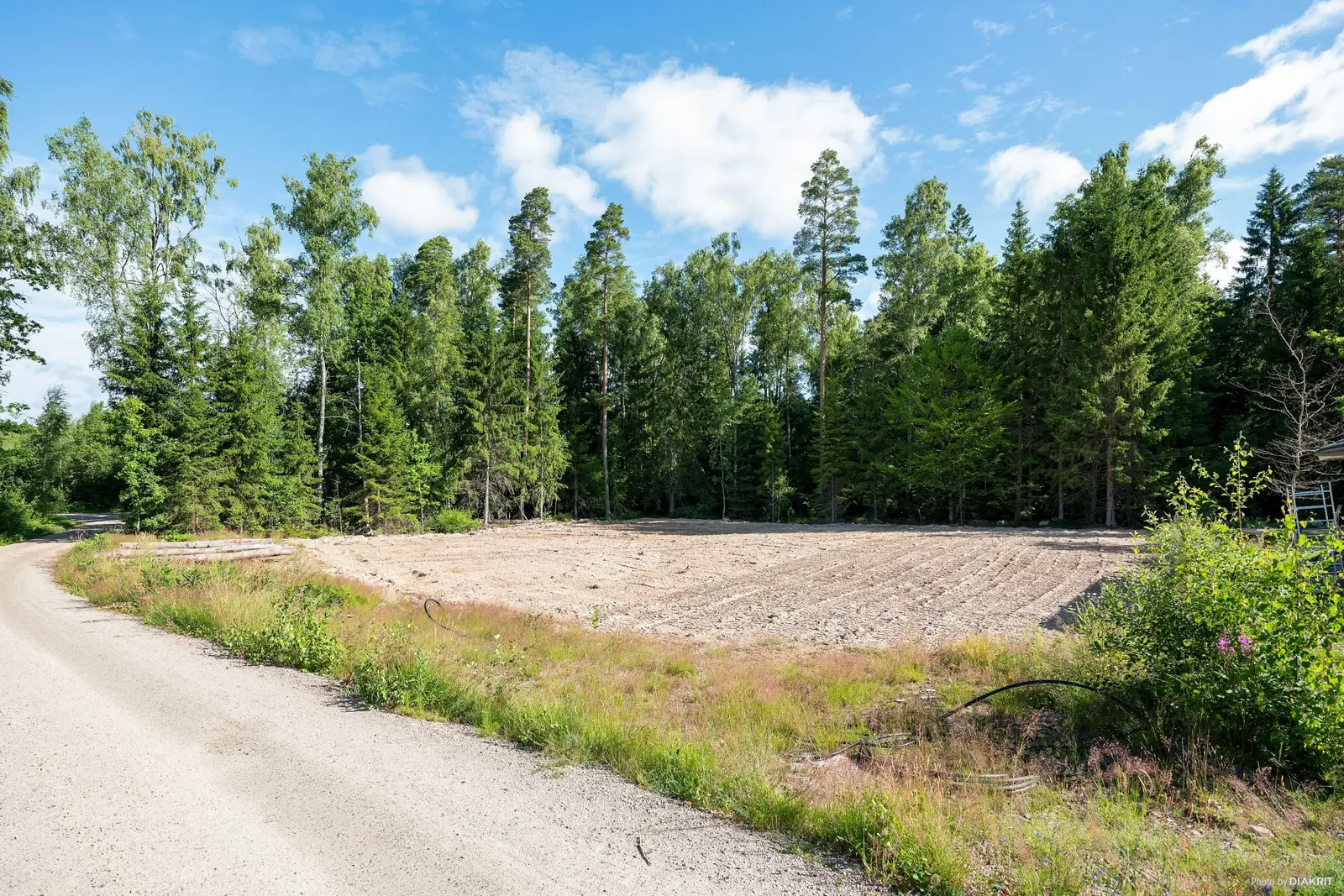 Tomt / mark, Finnatorpsvägen 10, Ljungby. Bild 1 av 13