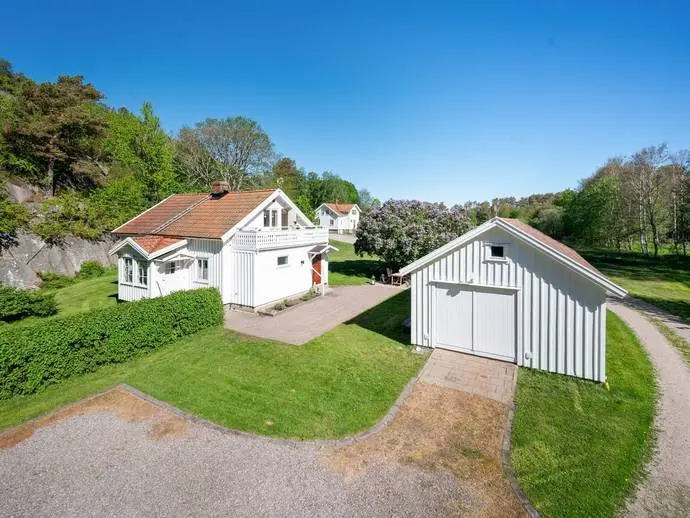 Bild 1 av 20 på Heestrand Dammen 1