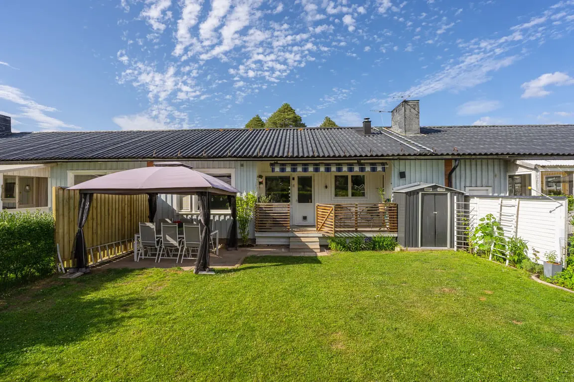 Semi-detached/terraced, Östra vägen 56, Älvkarleby. Photo 1 of 30