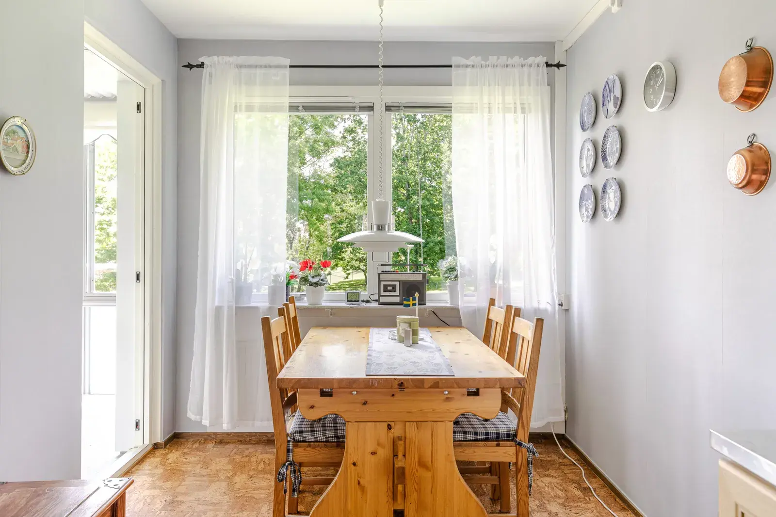 Lägenhet, Djurängsvägen 35B, Kalmar. Bild 1 av 20