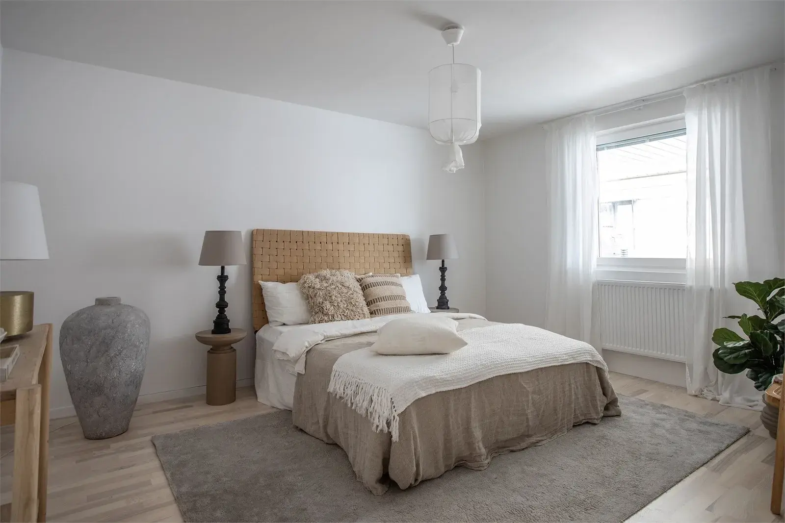 Lägenhet, Fjärde långgatan 27, Göteborg. Bild 1 av 22