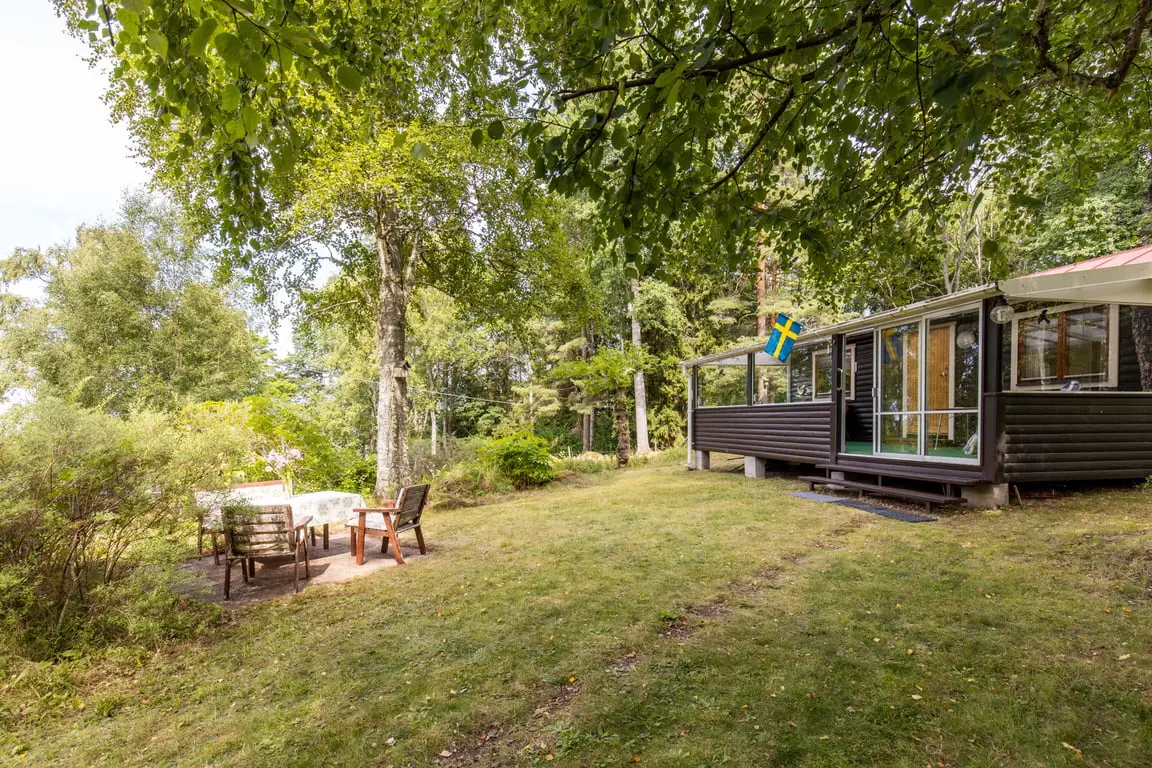 Bild 1 av 3 på Kungsbacken Granhamnen 26