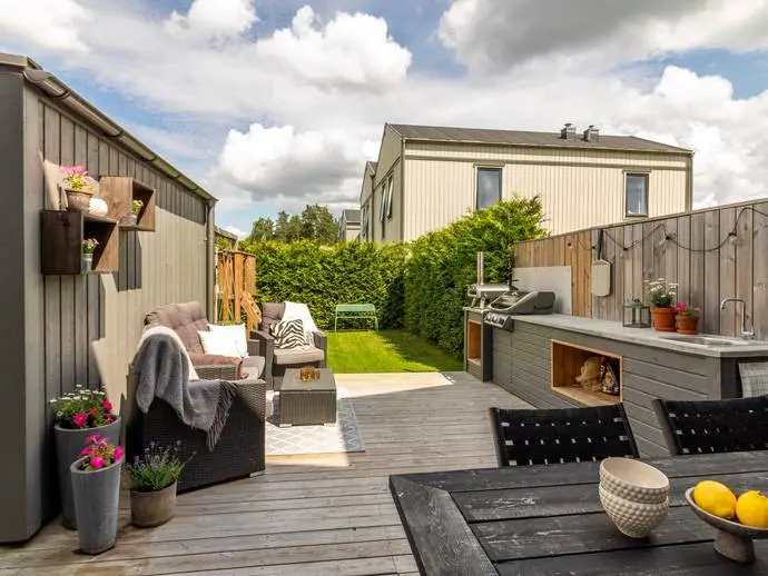 Bild 1 av 20 på Körvelvägen 39