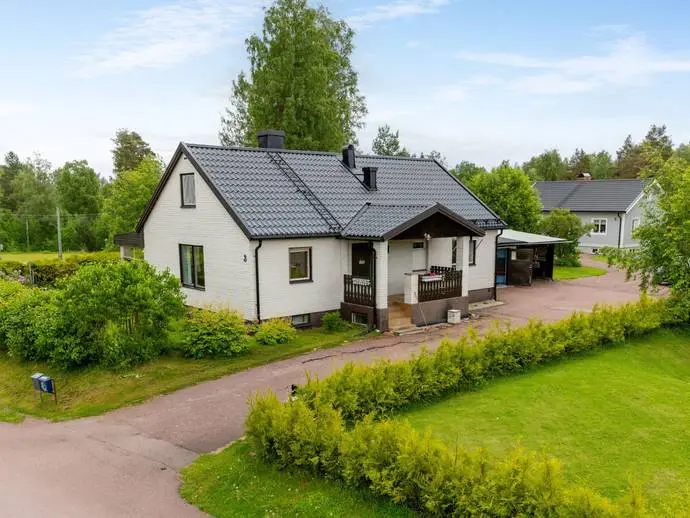Bild 1 av 20 på Tidénsvägen 3
