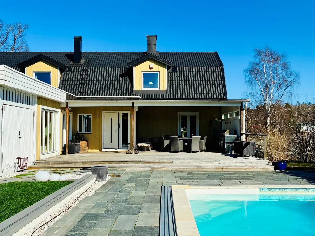 Villa, Berganäsvägen 18B, Tyresö. Bild 1 av 20