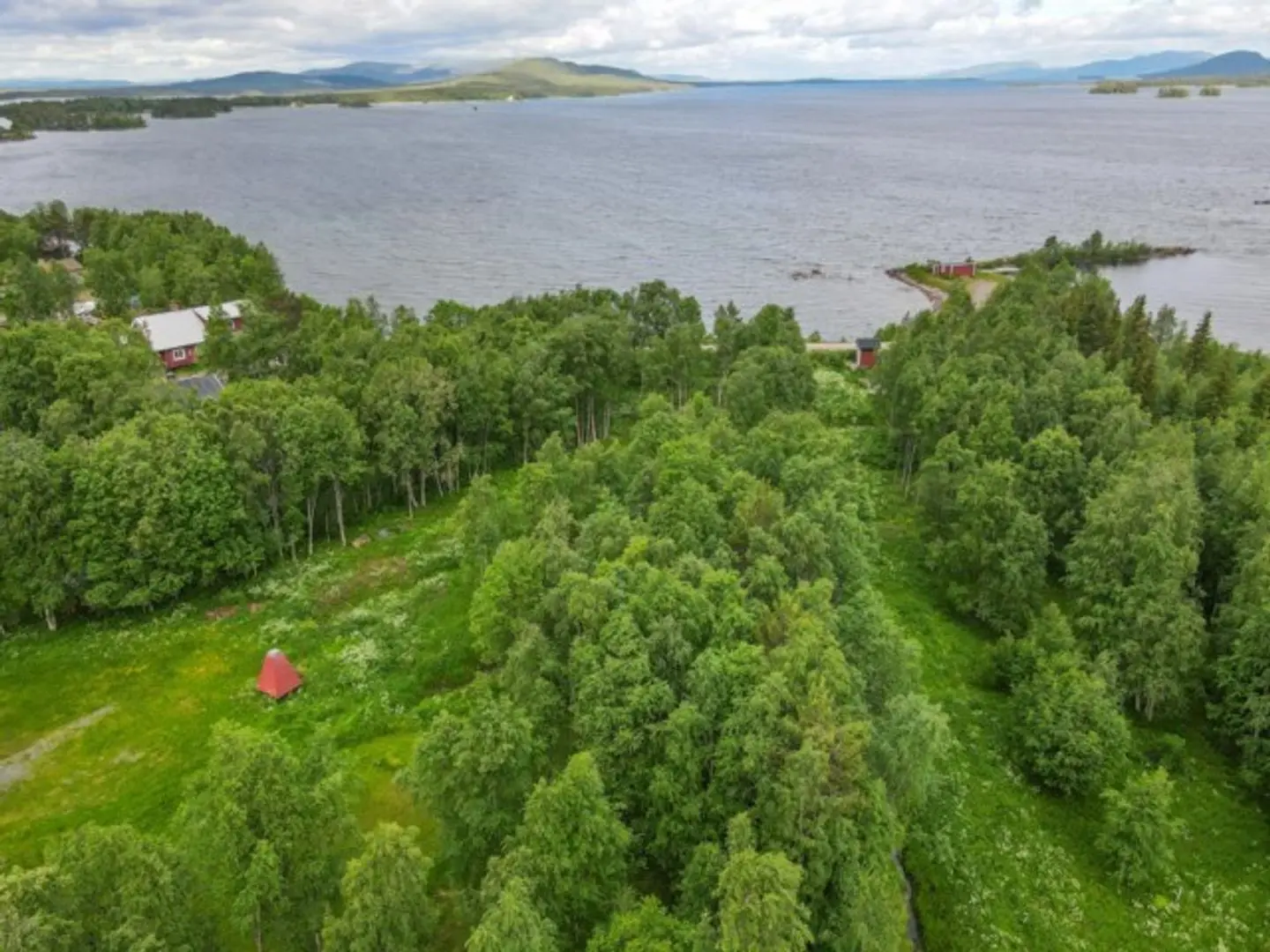 Bild 1 av 5 på Norrbacka 1:28