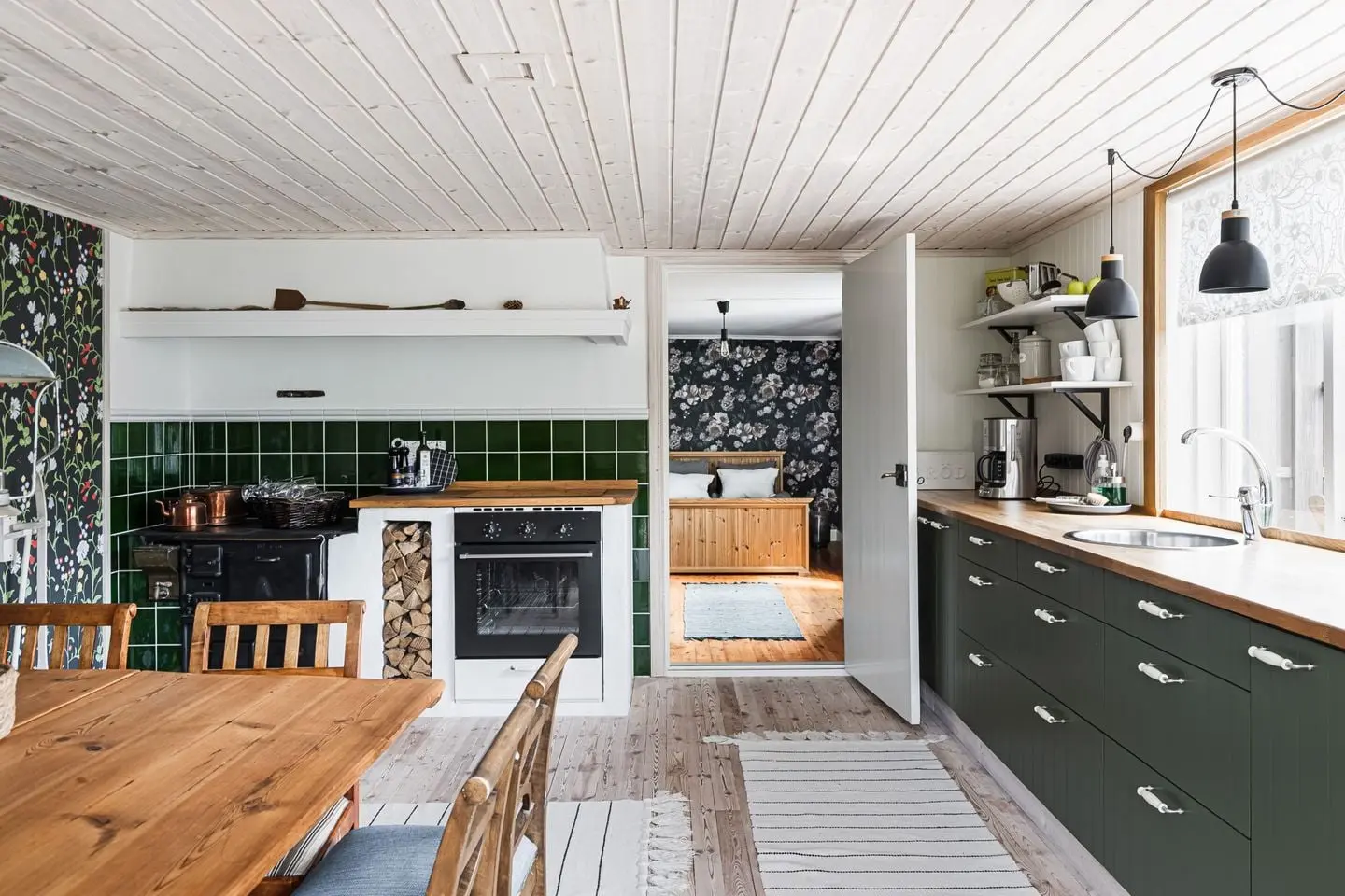 Fritidshus, Ramfall Månhult södergård 1, Boxholm. Bild 1 av 32