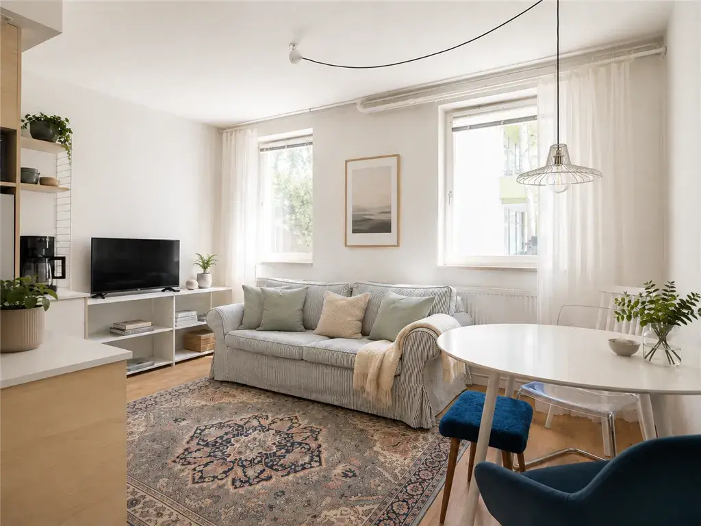 Apartment, Per Lindeströms Väg 86, Stockholm. Photo 1 of 5