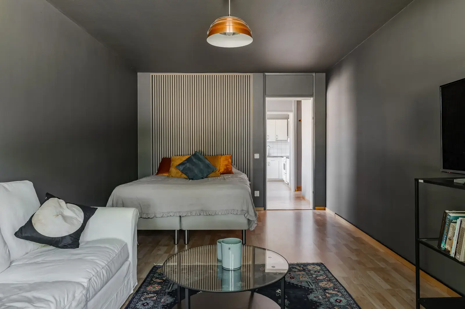 Lägenhet, De La Gardievägen 82H. Bild 1 av 19