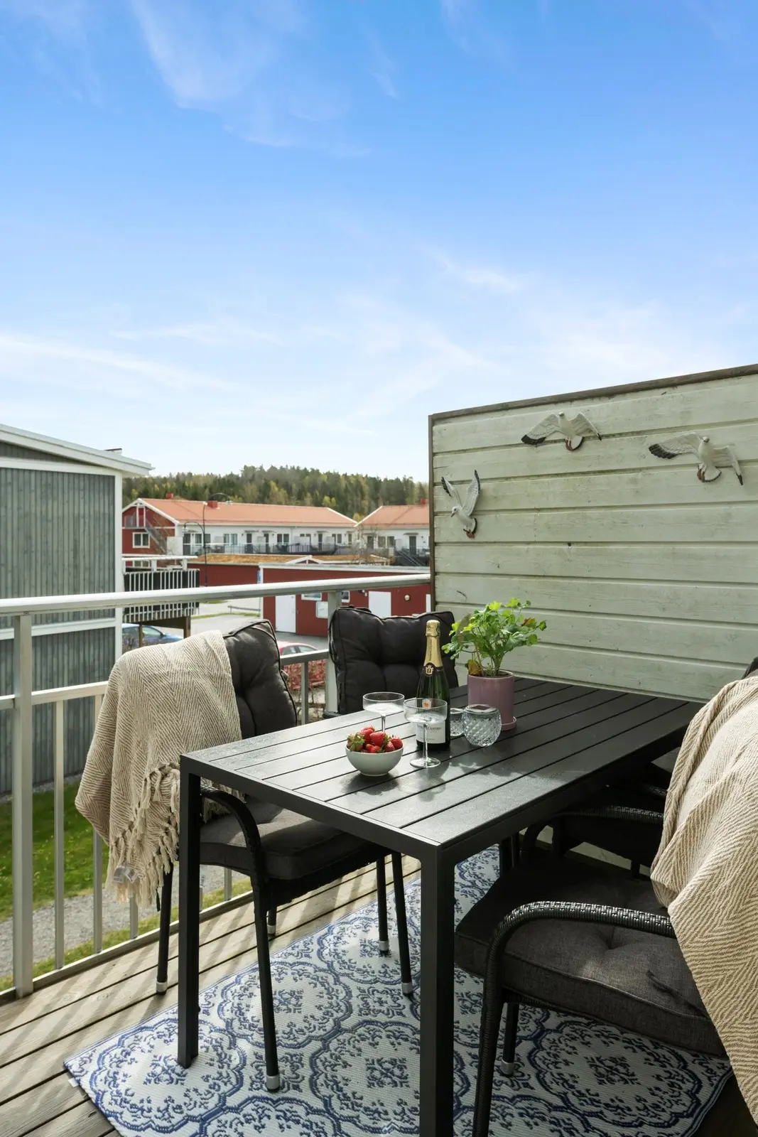 Lägenhet, Dalbyvägen 13B, Norrtälje. Bild 1 av 22