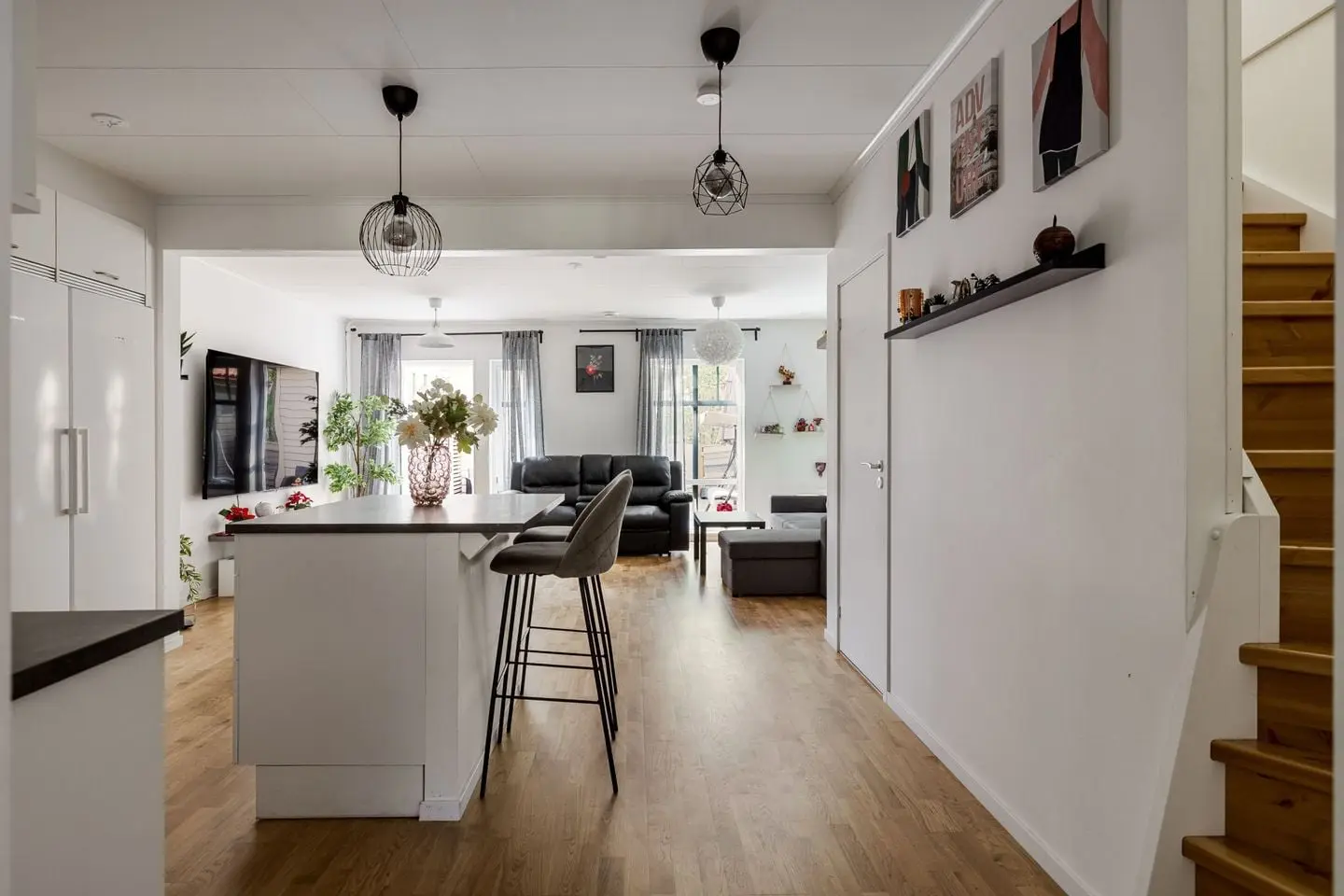 Lägenhet, Reveljvägen 21 B, Falun. Bild 1 av 24