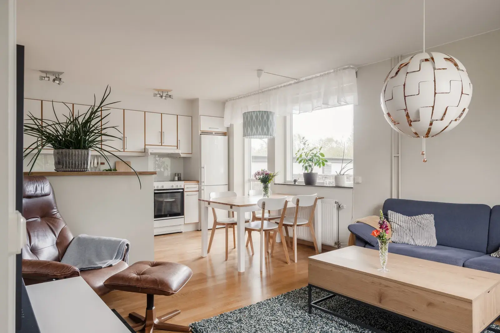 Bild 1 av 13 på Parternas gränd 47