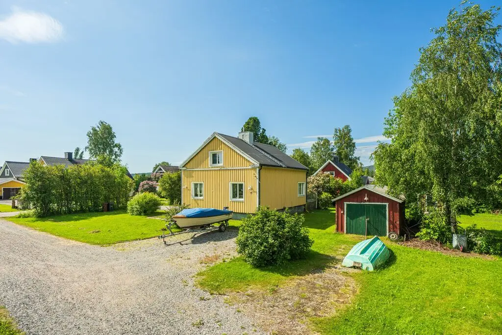 Villa, Betesgatan 4, Örnsköldsvik. Bild 1 av 20