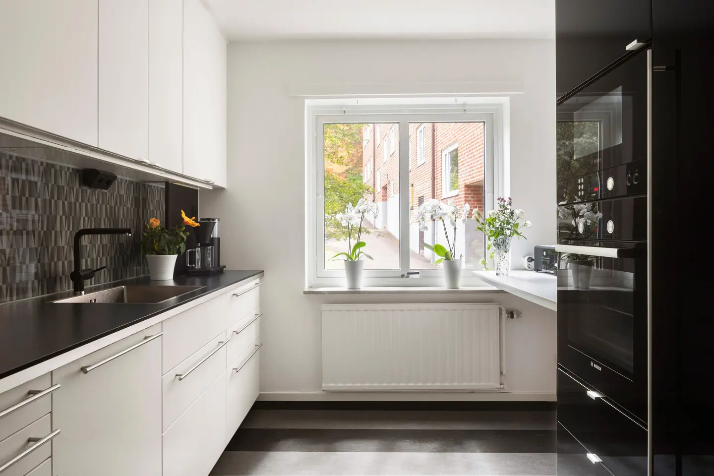 Apartment, Östra Midvintersgatan 15. Photo 1 of 22