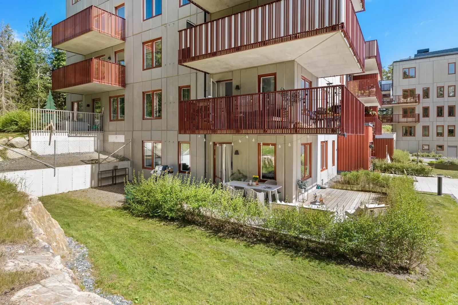 Bild 1 av 20 på Myntbacken 9