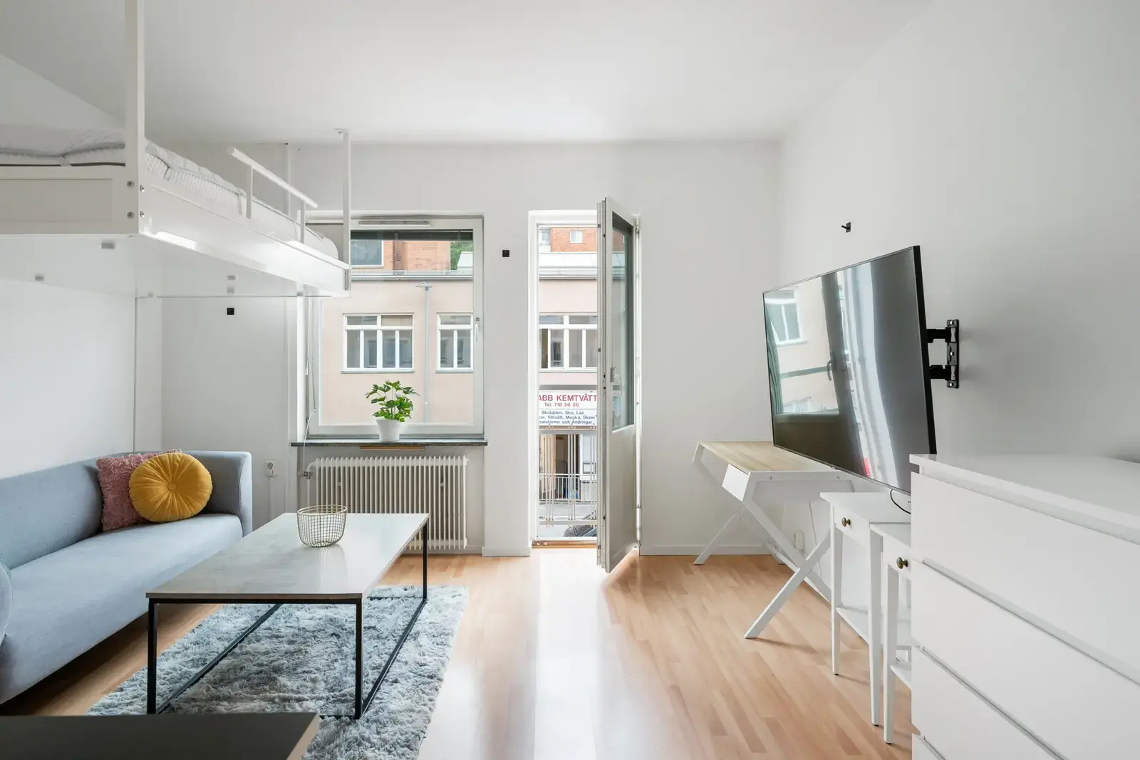 Lägenhet, Finntorpsvägen 3, Nacka. Bild 1 av 20