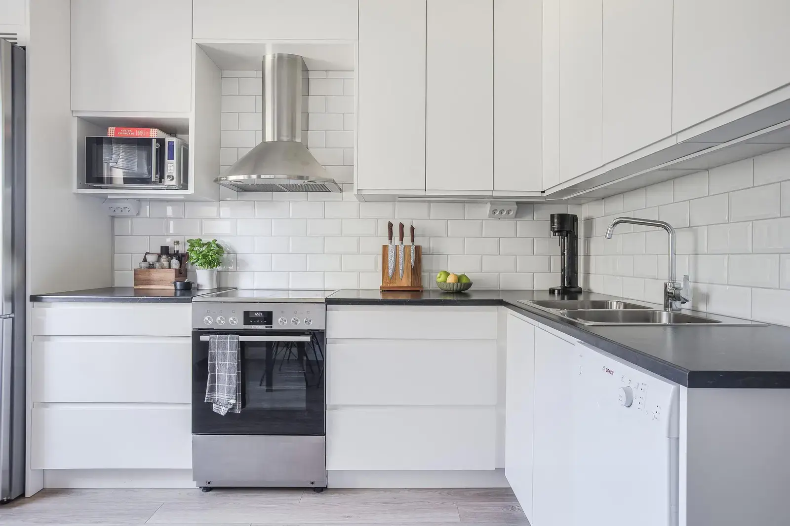 Bild 1 av 18 på Östra Bergsgatan 8B