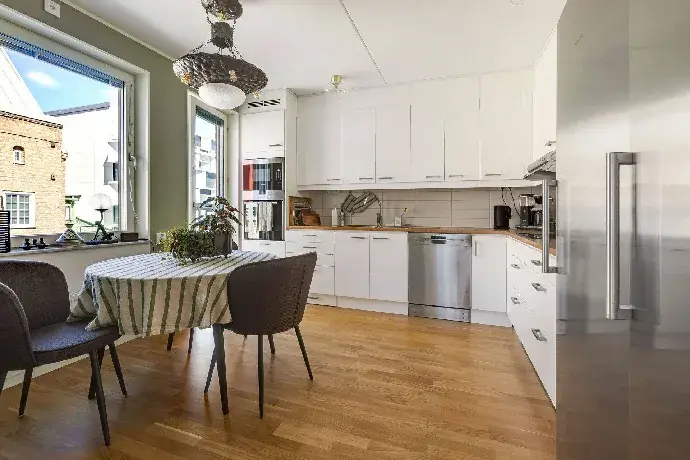 Lägenhet, Rademachergatan 28B, ESKILSTUNA. Bild 1 av 20