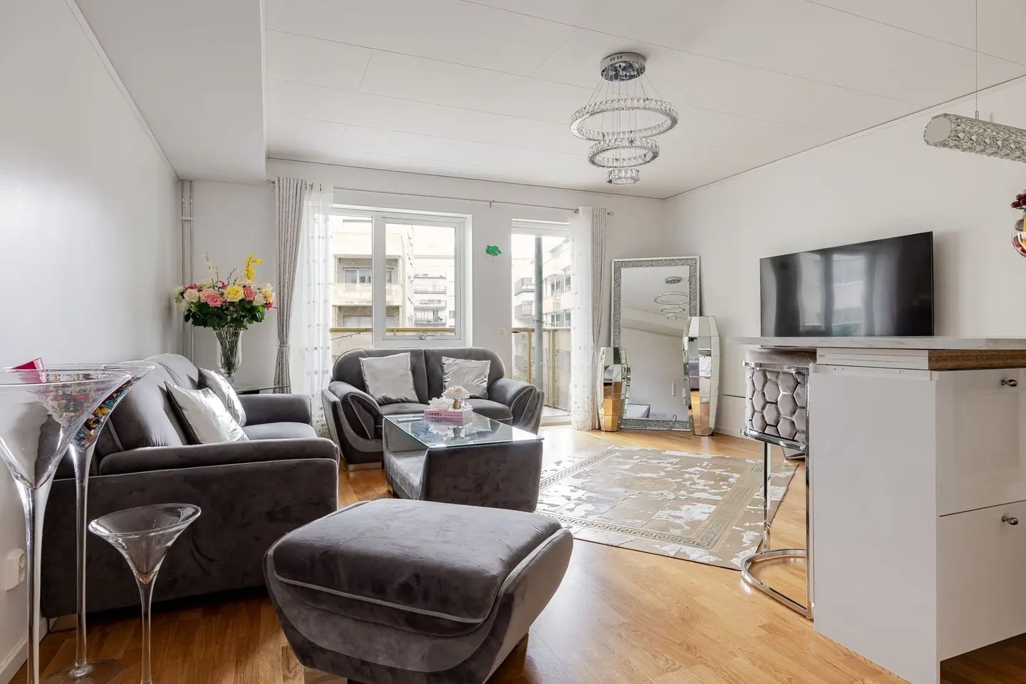 Lägenhet, Gamla Tuvevägen 4A, Göteborg. Bild 1 av 21