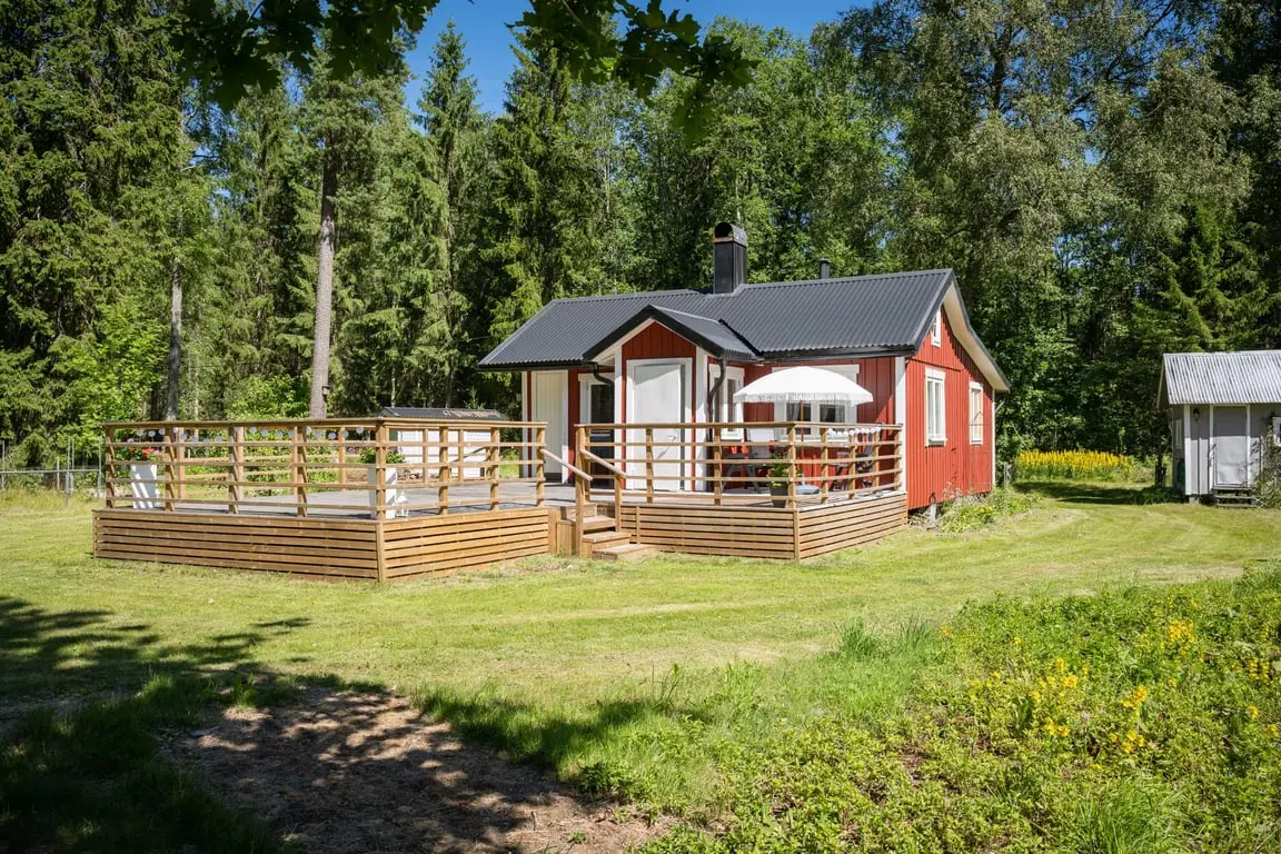 Bild 1 av 3 på Tärby Östra Marsjön 14