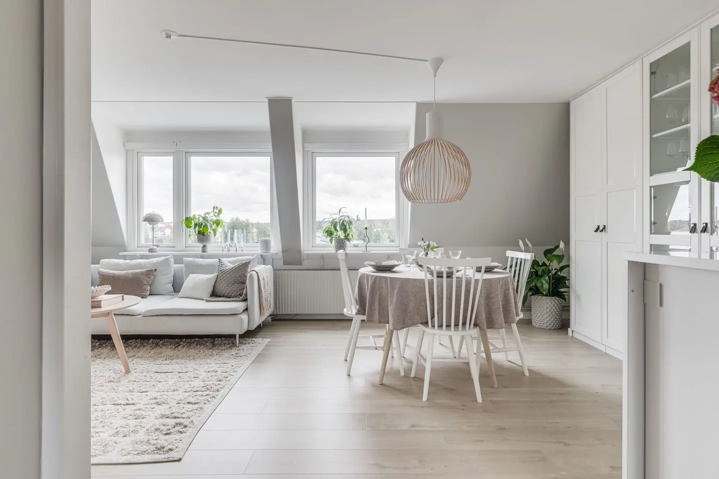 Bild 1 av 21 på Strandgatan 17B