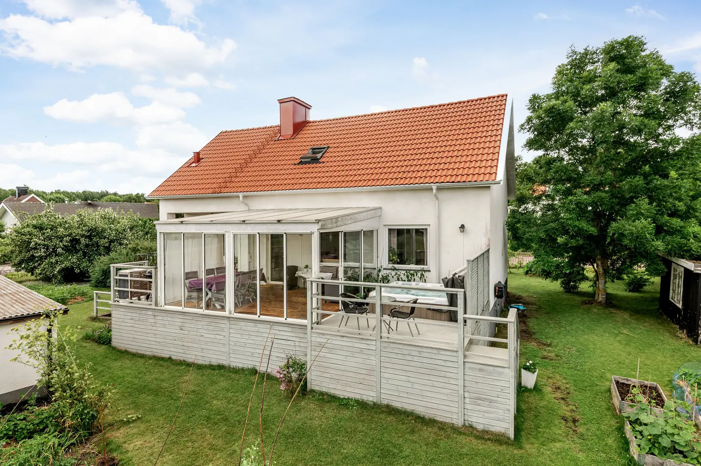 Bild 1 av 40 på Offerbyvägen 14