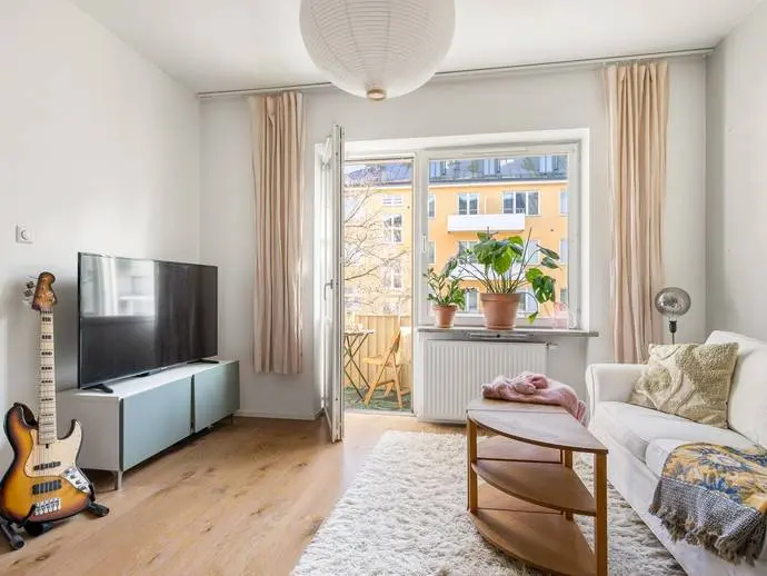 Lägenhet, Uppfartsvägen 5. Bild 1 av 20