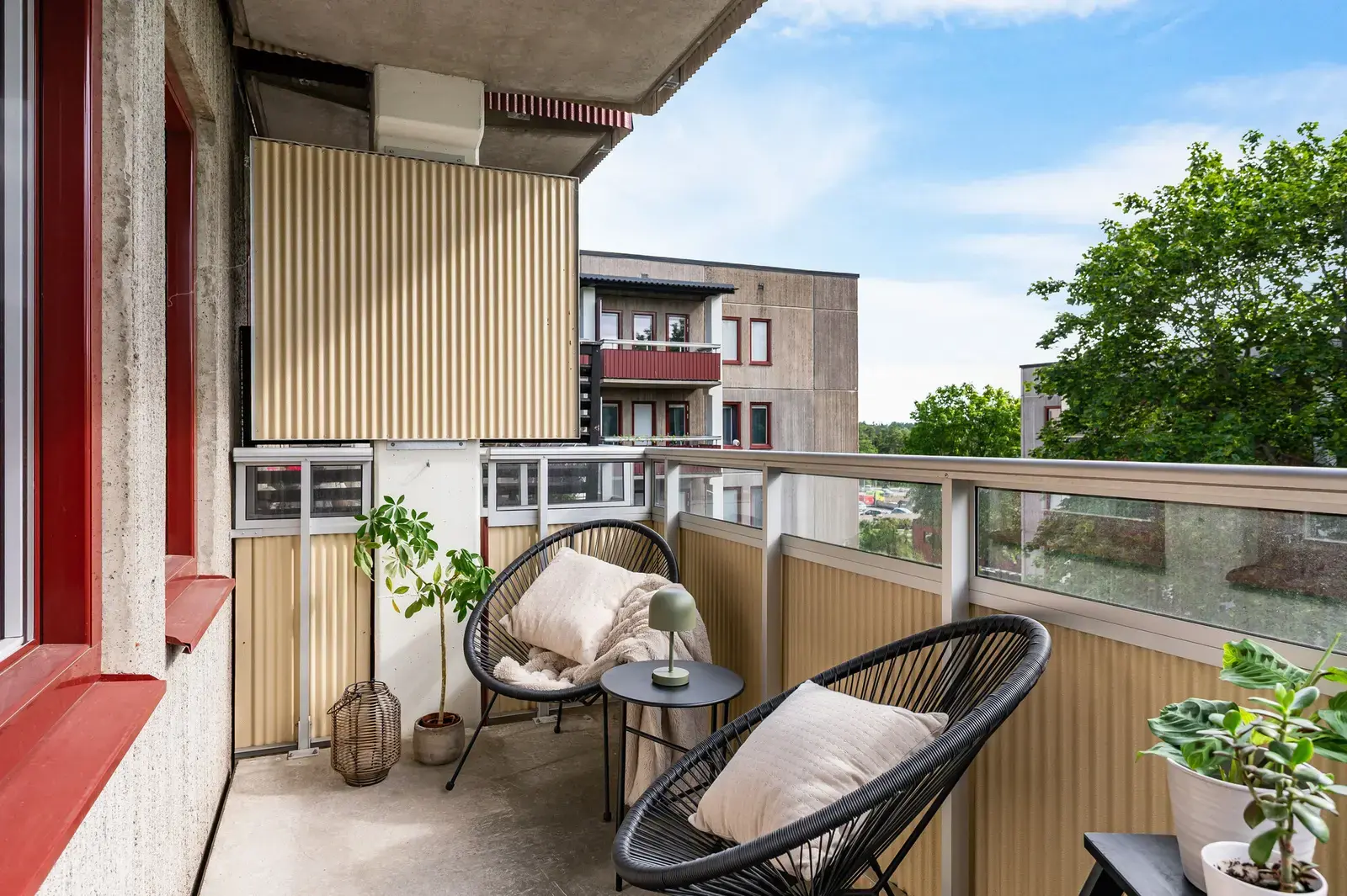 Apartment, Skarpövägen 15. Photo 1 of 19