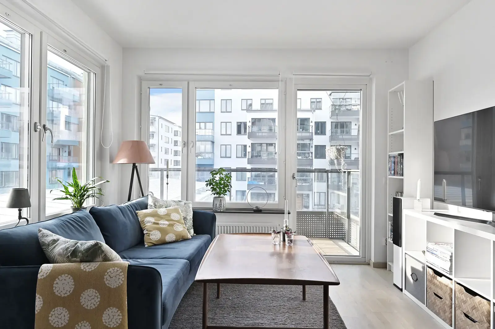 Apartment, Garagevägen 26, Stockholm. Photo 1 of 20