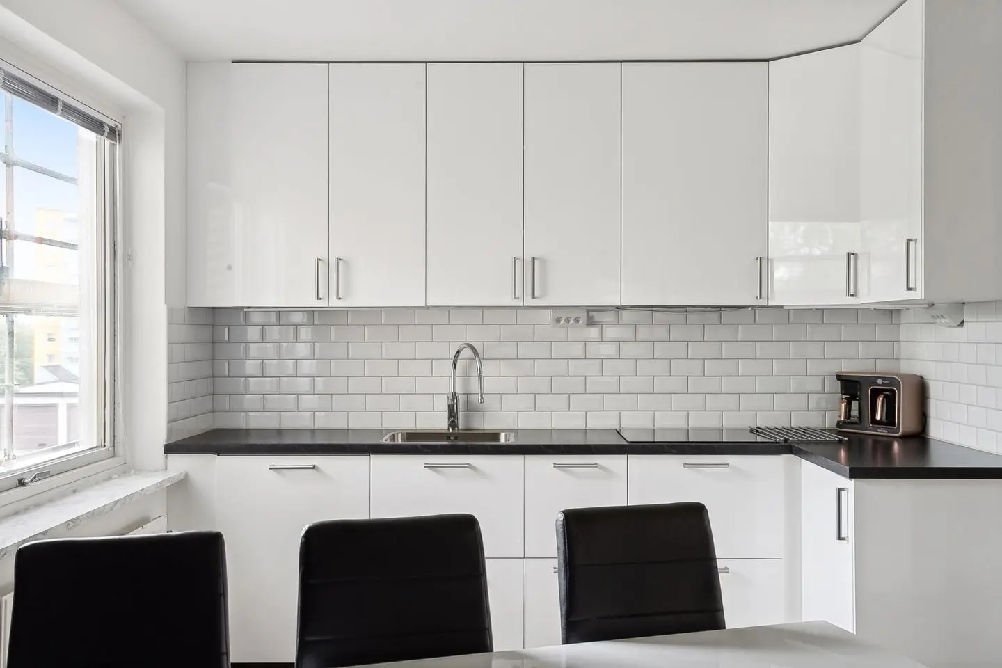 Lägenhet, Regnvädersgatan 24, Göteborg. Bild 1 av 20