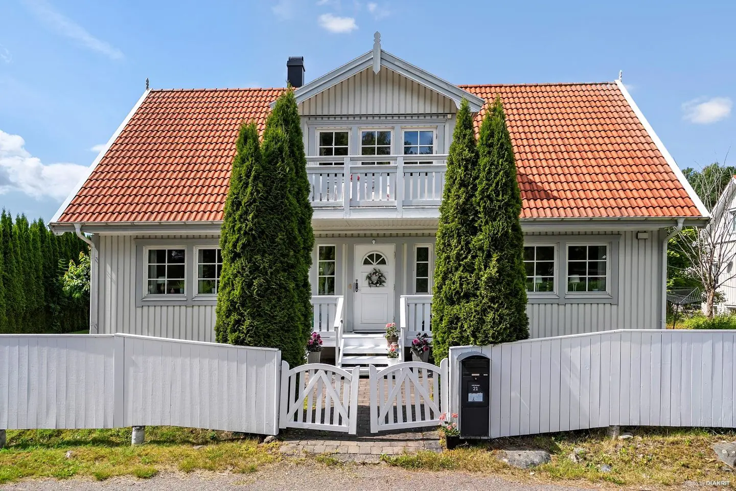 House, Lilla Bråtavägen 21, Lerum. Photo 1 of 35