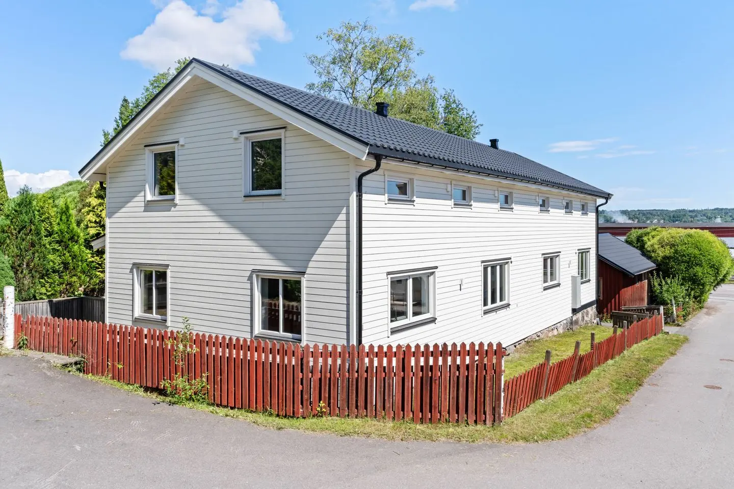 Bild 1 av 50 på Herrskapsgatan 2