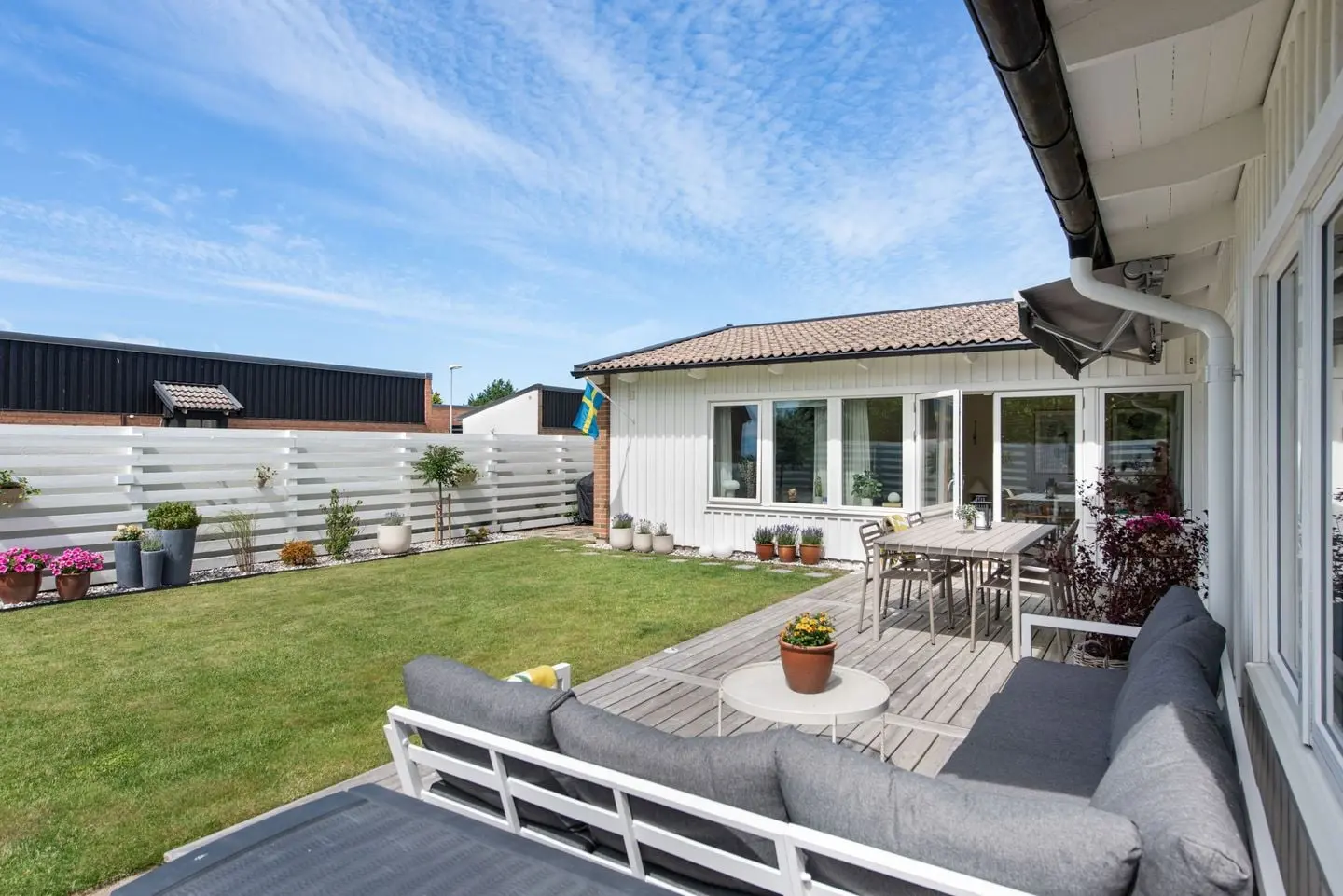 Villa, Sädesvägen 124, Höganäs. Bild 1 av 26