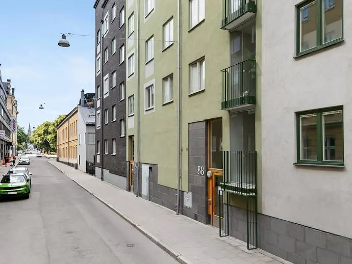 Lägenhet, Slottsgatan 88. Bild 1 av 15
