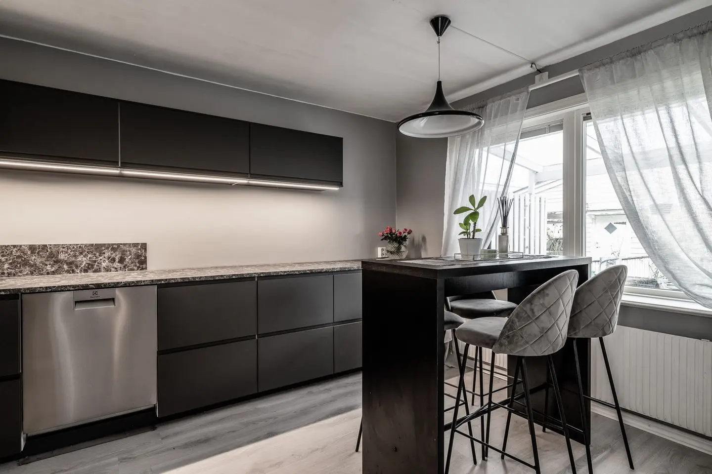 Apartment, Hagtornsvägen 10, Oxelösund. Photo 1 of 27