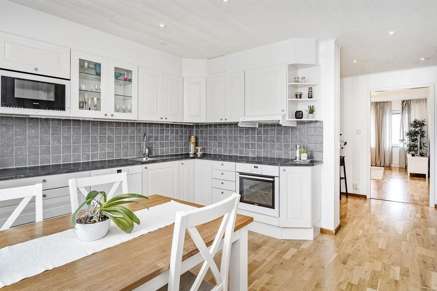 Apartment, Bergmästarevägen 8D, Karlskoga. Photo 1 of 18