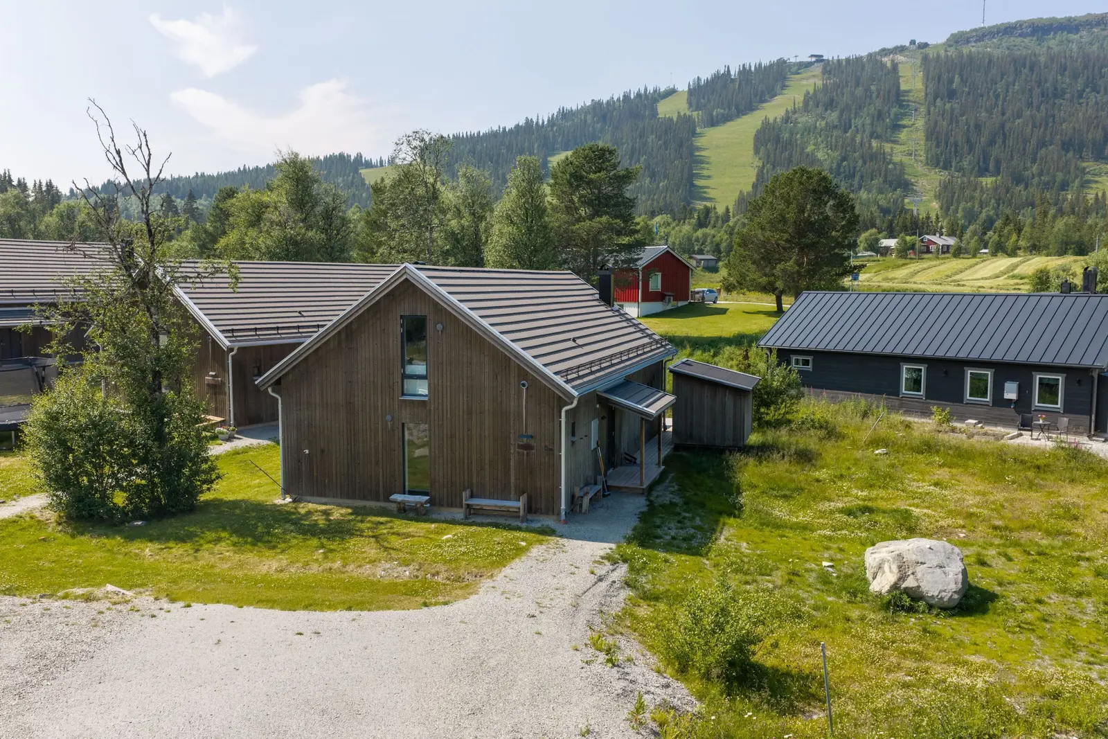Bild 1 av 20 på Vallarstigen 5b