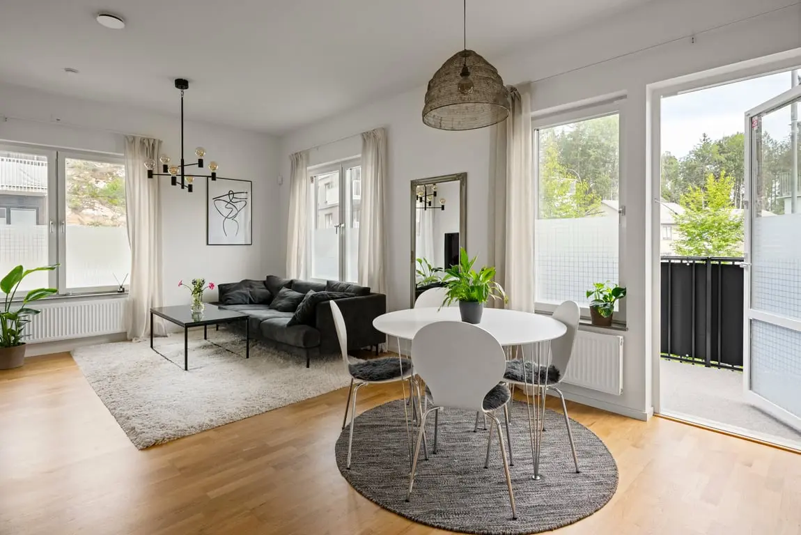 Lägenhet, Vardövägen 69, Haninge. Bild 1 av 3