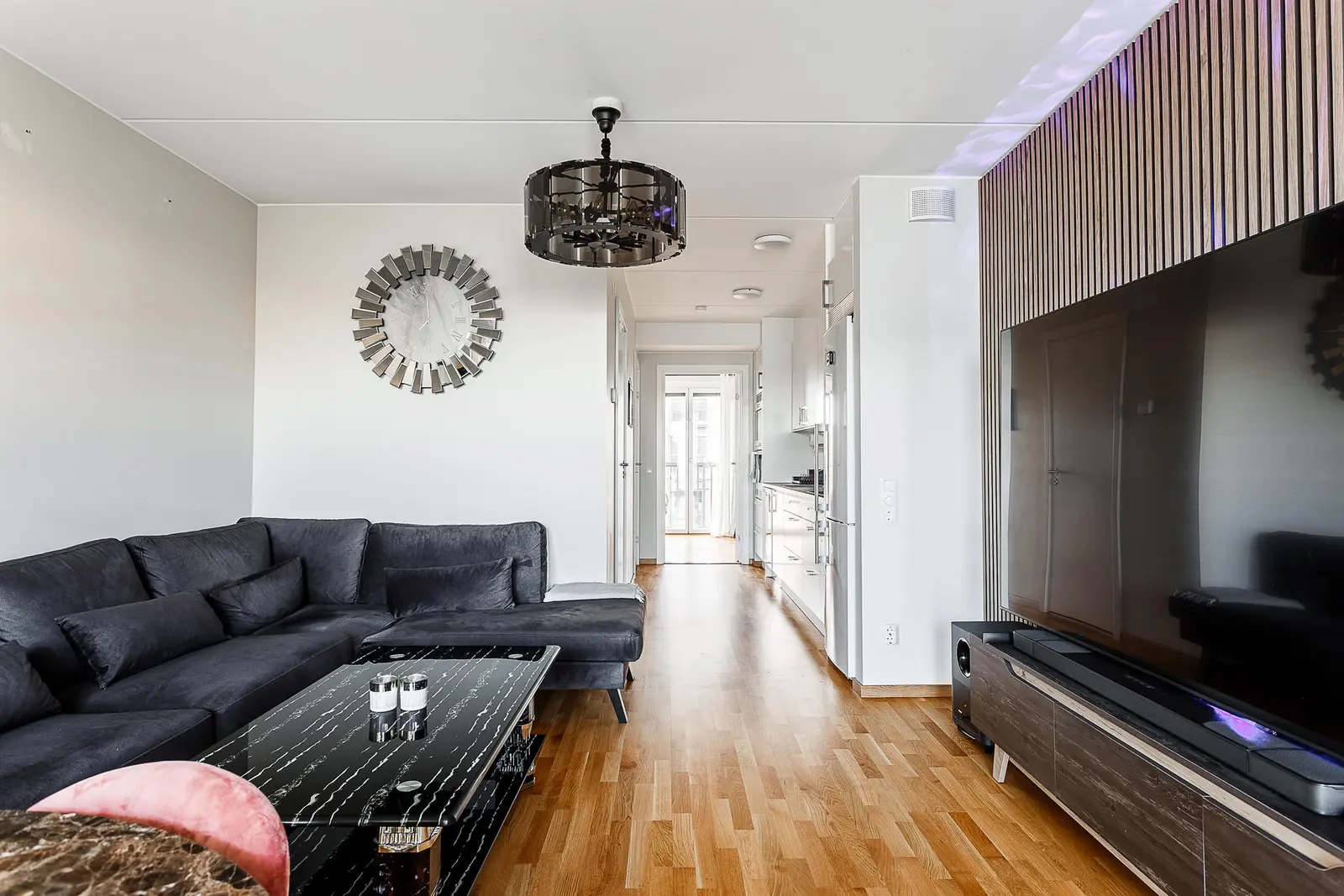 Lägenhet, Gamla Uppsalagatan 125, Uppsala. Bild 1 av 22