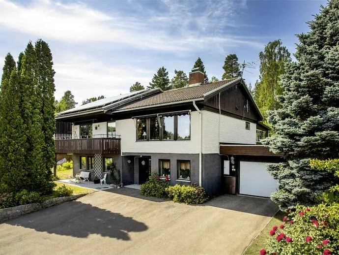 Bild 1 av 20 på Sundhsgatan 15