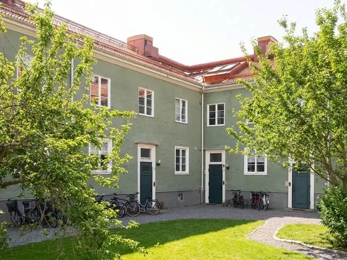 Image 1 of 20 of Utanbygatan 6F
